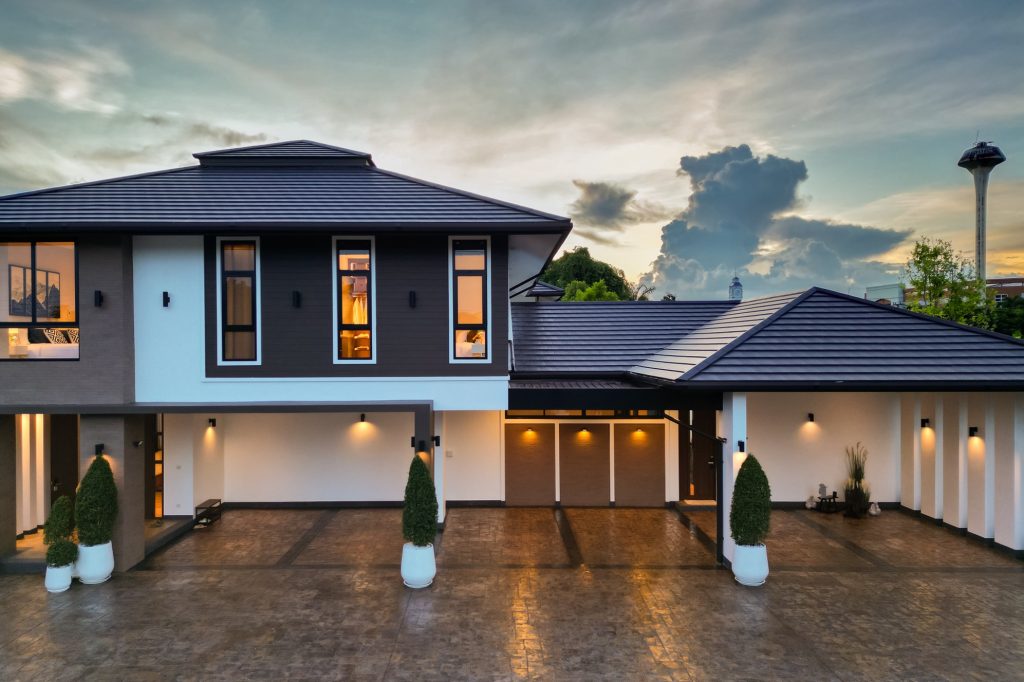 บ้านหรูเชียงใหม่ พูลวิลล่าเชียงใหม่ 999 Developments